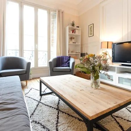 Flat Between Parc Monceau And The Sacre Coeur Appartement